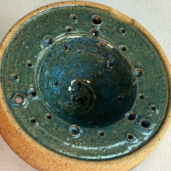 Studio Art Pottery Citrus Manual Juicer Lemon & Orange Stoneware Hand Made - Picture 9 of 11